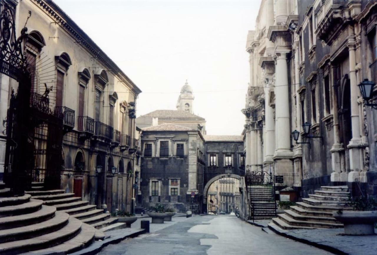 Casa Vacanza Curro Catania Luaran gambar